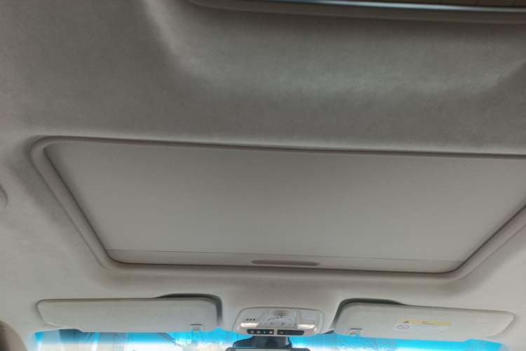 Used Buick GL8 2020 Avenir Avia Six-Seat Deluxe Edition