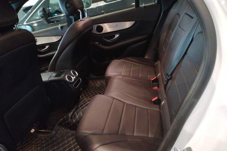 Used Mercedes-Benz GLC 2020 GLC 260 L 4MATIC Dynamic Model
