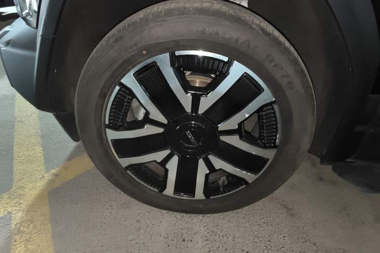 Used  03 2024 472km Four-Wheel Drive Long-Range Version
