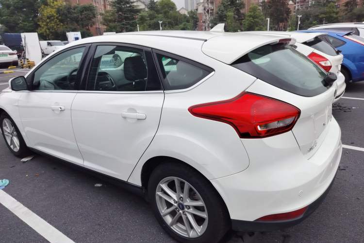 Used Ford Focus 2018 Hatchback Classic EcoBoost 180 Automatic Elite Model