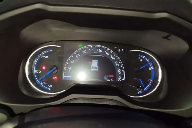 Used Toyota RAV4 2021 Revised Version Dual-Motor Hybrid 2.5L E-CVT Two-Wheel Drive Elite Edition
