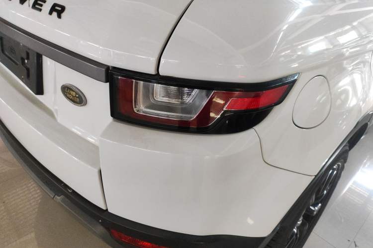 Used Land Rover Range Rover Evoque 2018 200PS PURE New Fashion Edition
