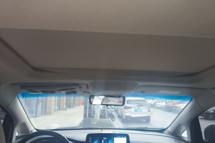 Used Buick GL8 2022 Land Business Class 652T Smart Deluxe Model