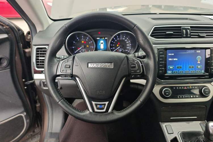 Used Haval H6 Coupe 2016 Blue Label 1.5T Manual Two-Wheel Drive Urban Model