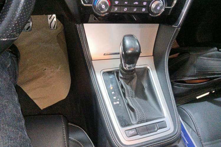 Used MG 6 2017 20T Automatic Luxury Smart Connect Version China V Standard