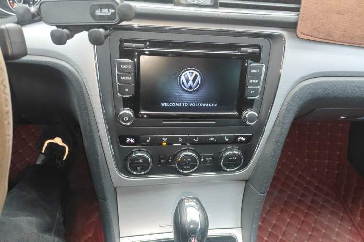 Used Volkswagen Passat 2014 1.8TSI DSG Prestige Edition