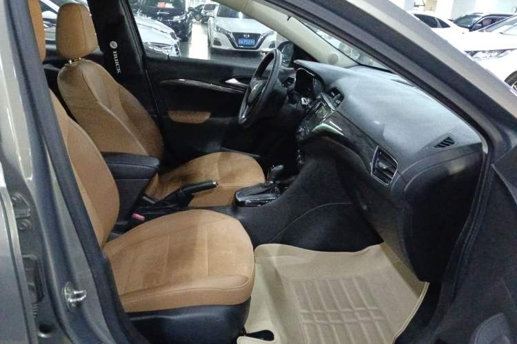 Used Buick Excelle 2018 15N CVT Luxury Version
