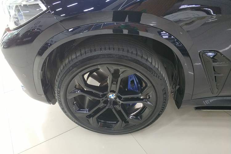 Used BMW X5 2022 Restyled xDrive 40Li Luxury Edition M Sport Package
