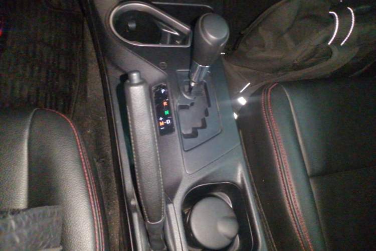 Used Toyota RAV4 2019 2.0L CVT Two-Wheel Drive Fashion X Limited Edition China V Standard