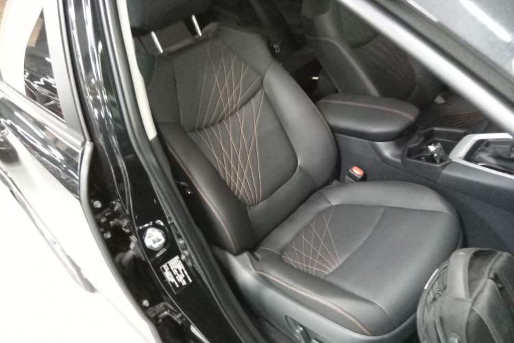 Used Toyota RAV4 2024 2.0L CVT Two-Wheel Drive Fashion Plus Edition