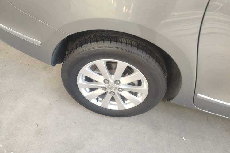 Used Buick GL8 2018 28T Luxury Model China VI Standard