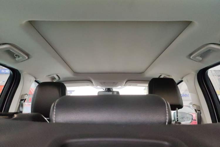 Used Ford Kuga 2019 EcoBoost 180 Two-Wheel-Drive Titanium Plus Model China VI Standard
