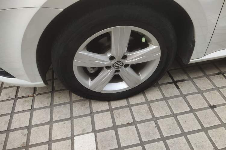 Used Volkswagen Lavida 2018 Classic 1.5L Automatic Fashion Edition China VI Standard
