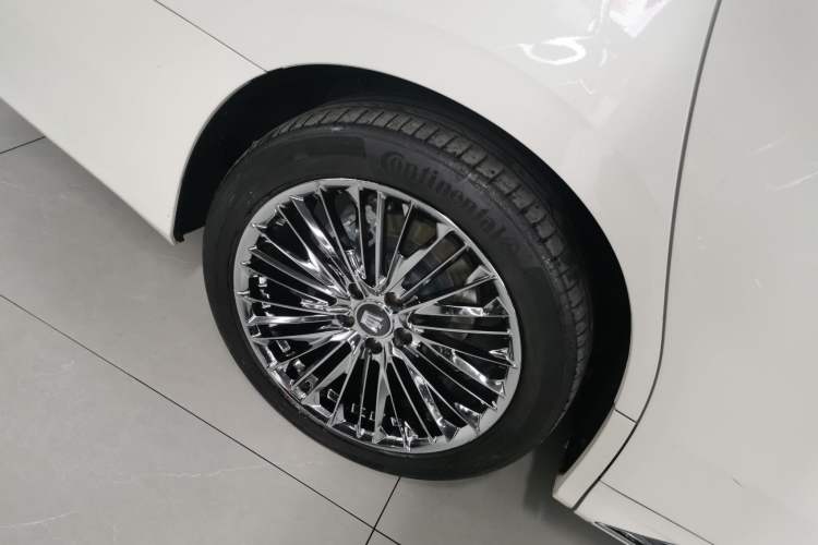 Used Toyota Vellfire 2021 Crown Dual-Engine 2.5L HV Supreme Edition
