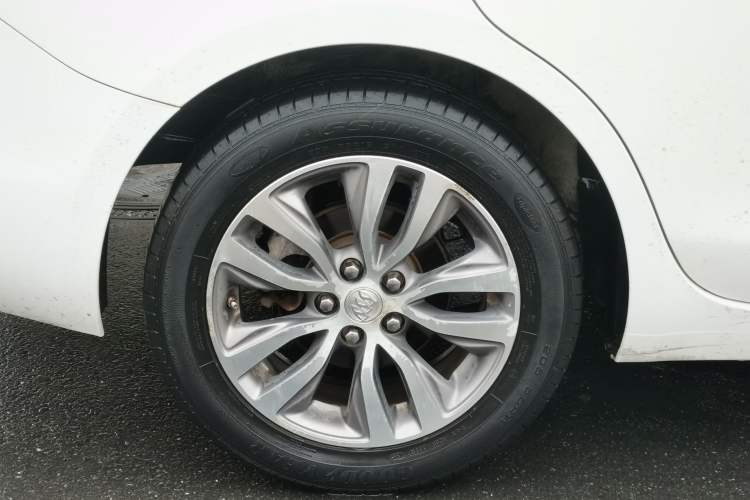 Used Buick GT 2018 18T Automatic Elite Model