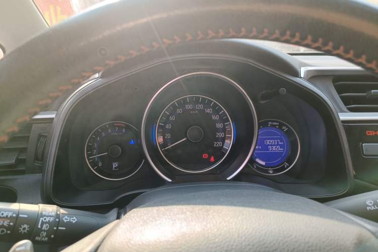 Used Honda Fit 2018 1.5L CVT Trendy Run+ Edition
