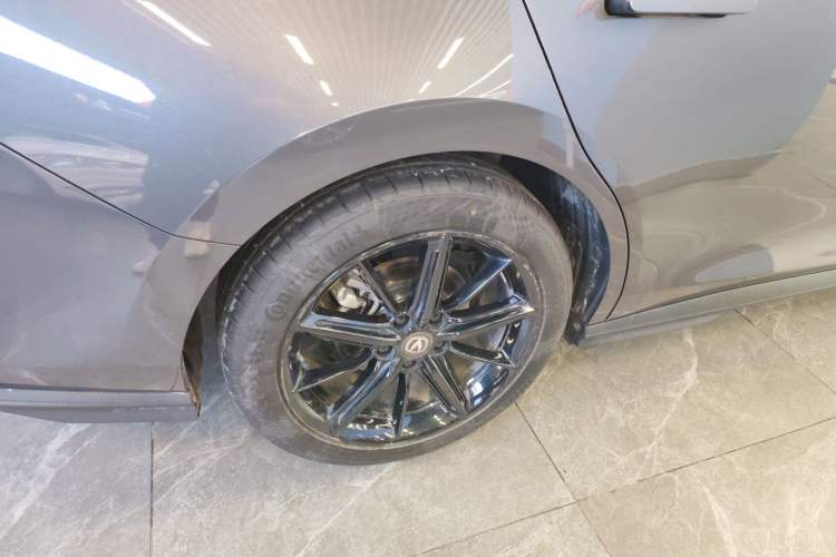 Used Changan UNI-V 2022 1.5T Prestige Version
