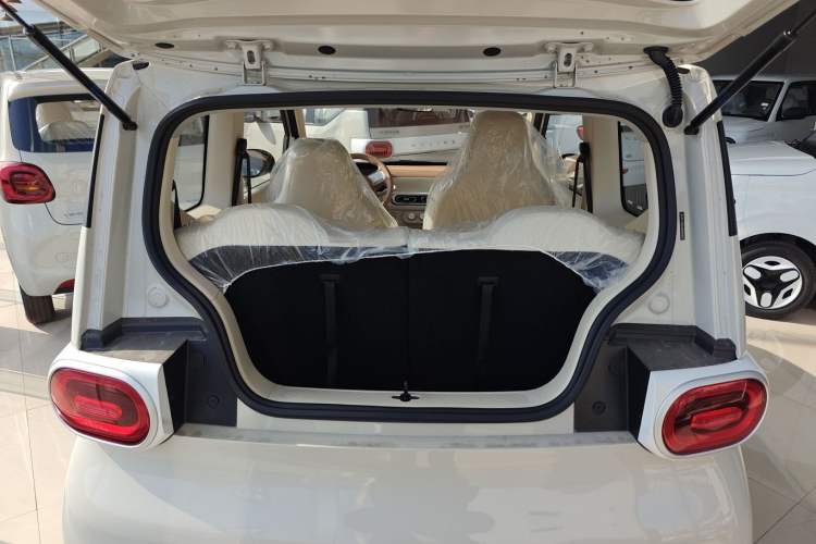 Used Wuling Hongguang MINIEV 2024 3rd Generation 215km Youth Edition