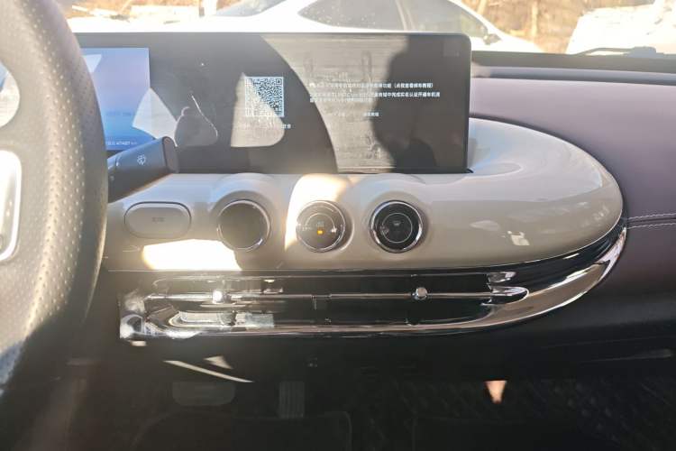 Used Wuling Bingo 2023 333 km Lingxi Connected Version
