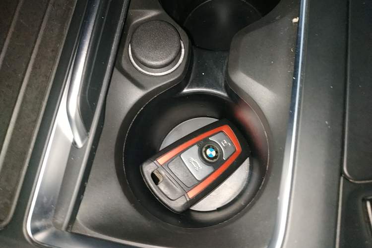 Used BMW 2 Series 2019 225i Convertible Coupe Sports Design Package
