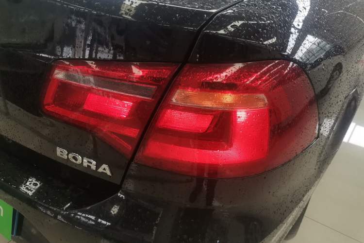 Used Volkswagen Bora 2014 1.6L Automatic Comfort Model
