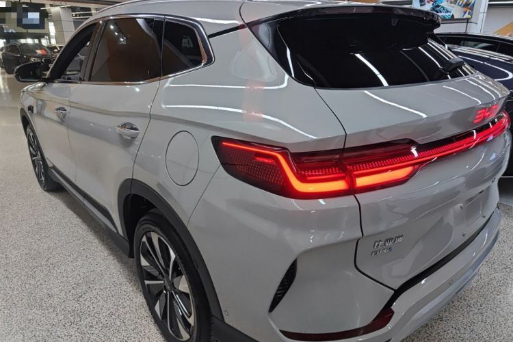 Used BYD Song PLUS New Energy 2025 DM-i 160KM Flagship Model
