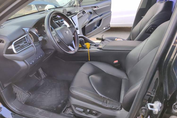 Used Toyota Camry 2018 2.0G Luxury Edition