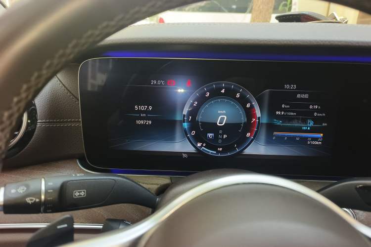 Used Mercedes-Benz E-Class 2019 Facelifted E 300 L Stylish Version
