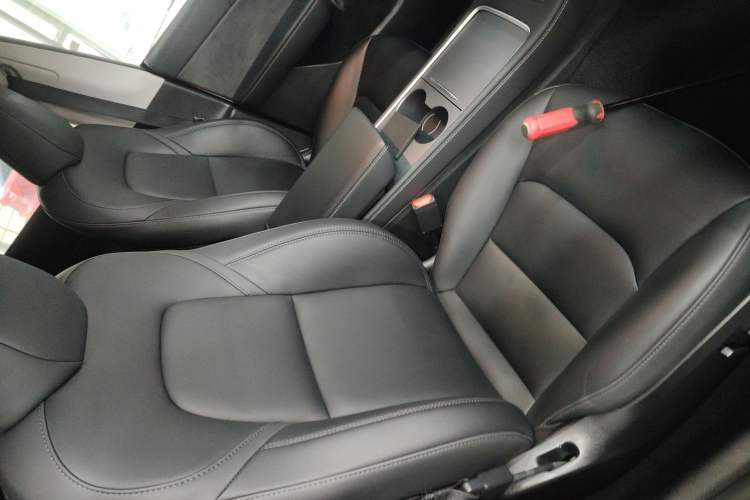 Used Tesla Model Y 2023 Rear-Wheel-Drive Version