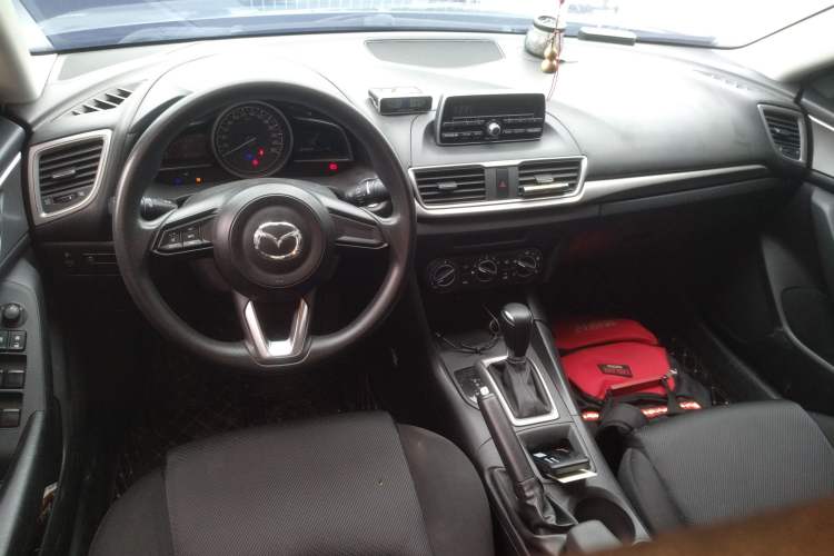 Used Mazda Mazda 3 Axela 2017 Sedan 1.5L Automatic Comfort Model Emission Standard China V