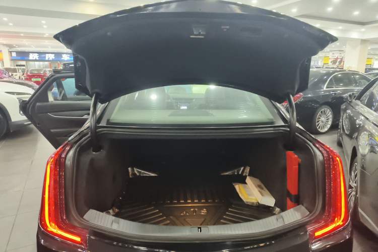 Used Cadillac XTS 2018 28T Tech Edition
