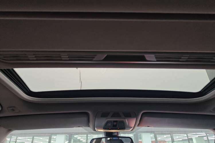 Used BMW 3 Series 2016 320Li Fashion Model
