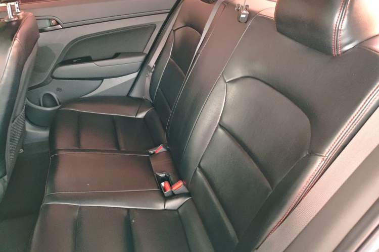 Used Hyundai Elantra 2018 1.4T Dual-Clutch Xuan Dong · Dynamic Edition