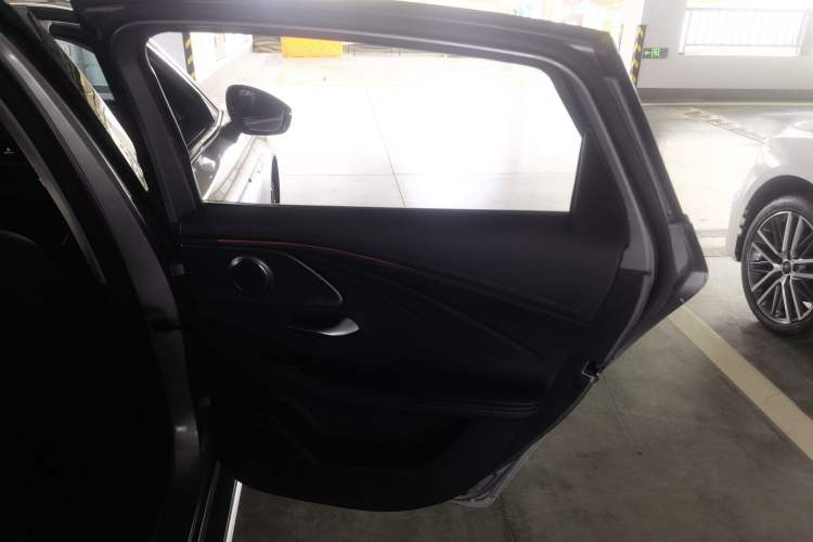 Used Chery Arrizo 8 2023 1.6T DCT Elite
