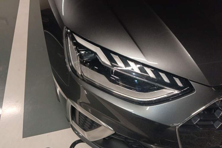 Used Audi A4L 2020 40 TFSI quattro Luxury Dynamic Model