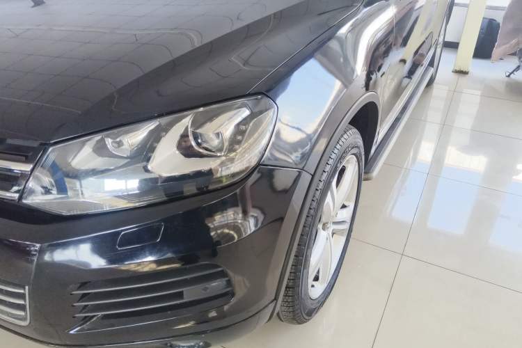 Used Volkswagen Touareg 2011 3.0 TSI Standard Version