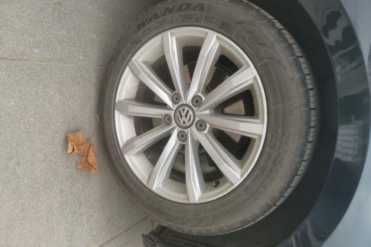 Used Volkswagen Magotan 2017 330TSI DSG Luxury Model
