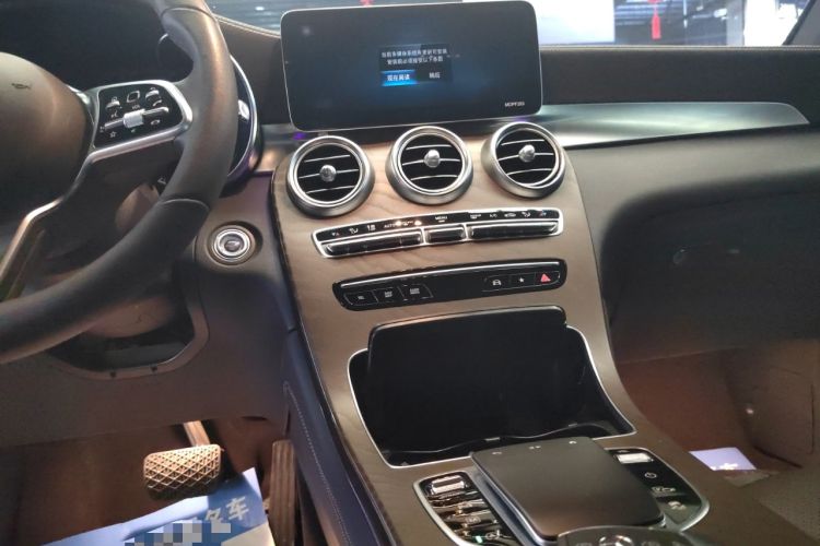 Used Mercedes-Benz GLC 2022 GLC 260 L 4MATIC Luxury Model