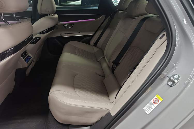 Used BYD Han 2025 EV Intelligent Driving Edition 701KM LiDAR Flagship Model