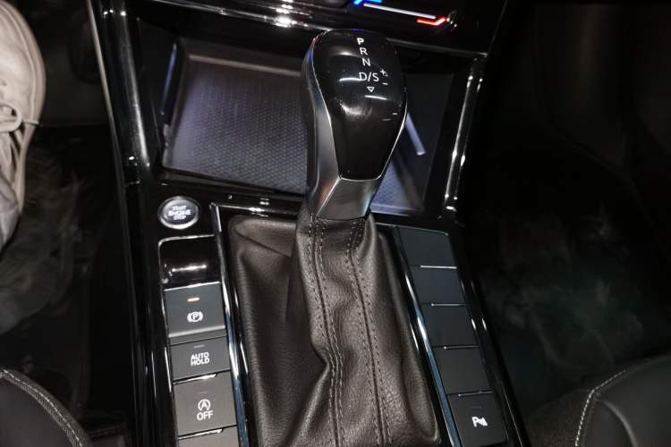 Used Volkswagen Passat 2022 330TSI Elite Edition
