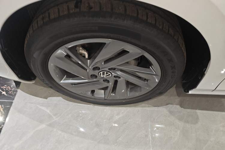 Used Volkswagen Lamando 2024 Lavida L 280TSI DSG Spicy Edition