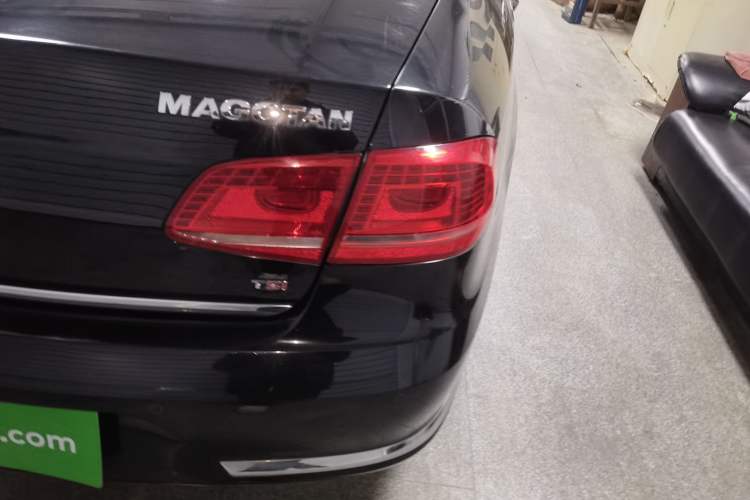 Used Volkswagen Magotan 2016 1.8TSI Smart Comfort Model
