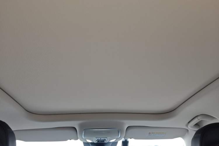 Used Hongqi HS3 2023 1.5T Two-Wheel Drive Shanwei Edition
