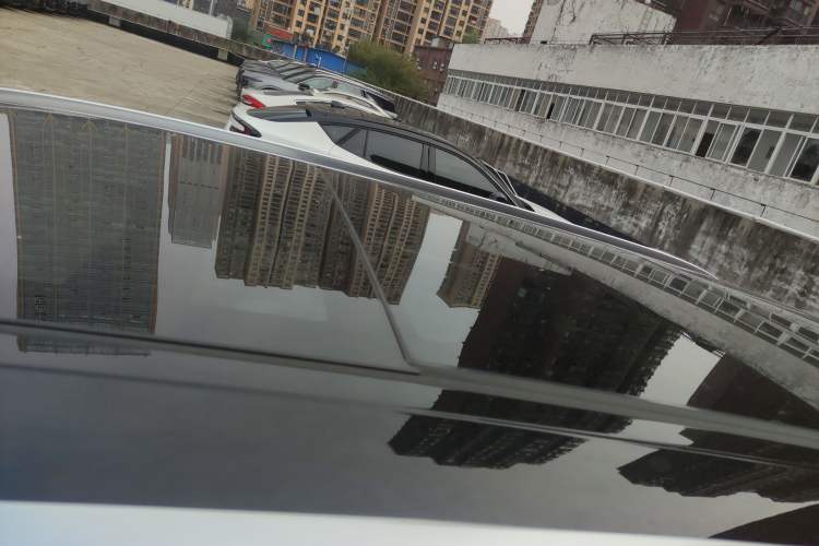 Used Ford Edge 2025 Ford Explorer L 2.0T EcoBoost E-Hybrid Four-Wheel-Drive 7-Seater Supreme Model
