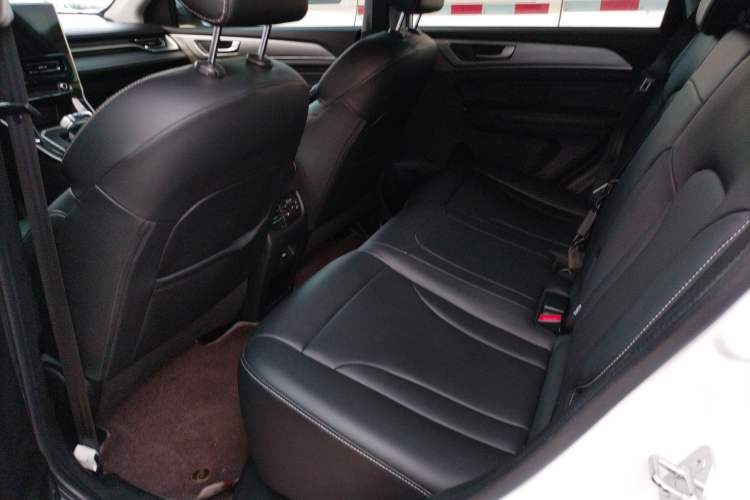 Used Haval M6 2021 PLUS 1.5T DCT Luxury Smart Connectivity Model
