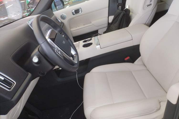 Used Li Auto L7 2024 Ultra Model
