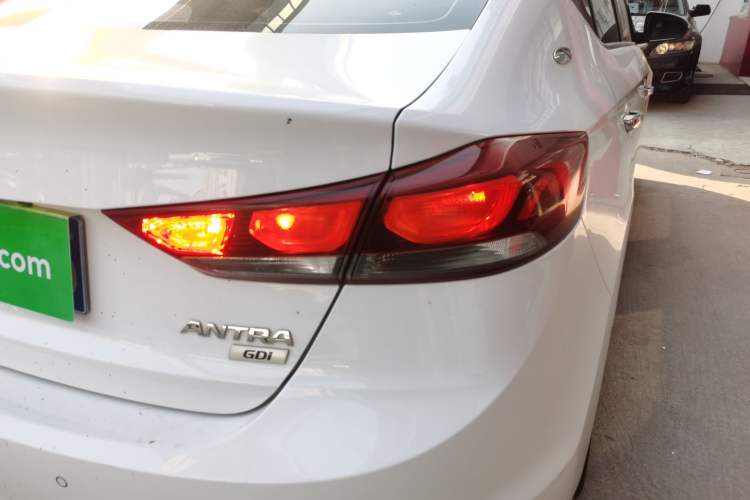 Used Hyundai Elantra 2018 1.6L Automatic 15th Anniversary Special Edition
