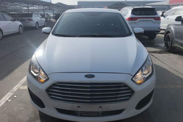 Used Ford Escort 2017 Revised Version 1.5L Automatic Comfort Edition
