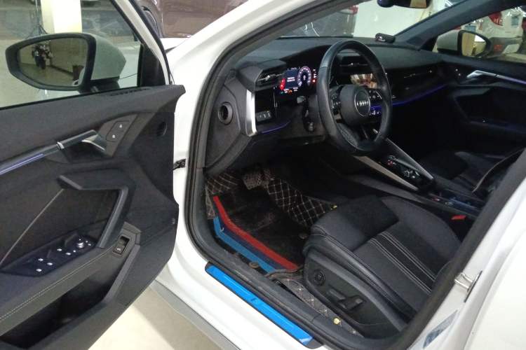 Used Audi A3 2024 Sportback 35 TFSI Fashionable Sports Model
