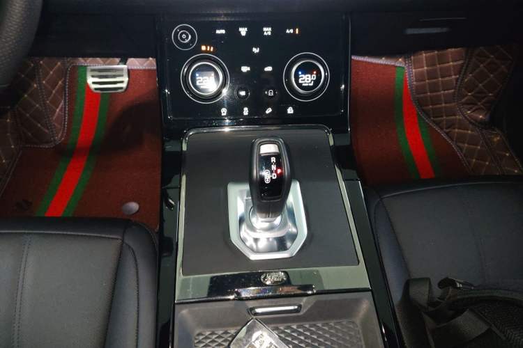 Used Land Rover Range Rover Evoque 2020 249 PS Youth Edition